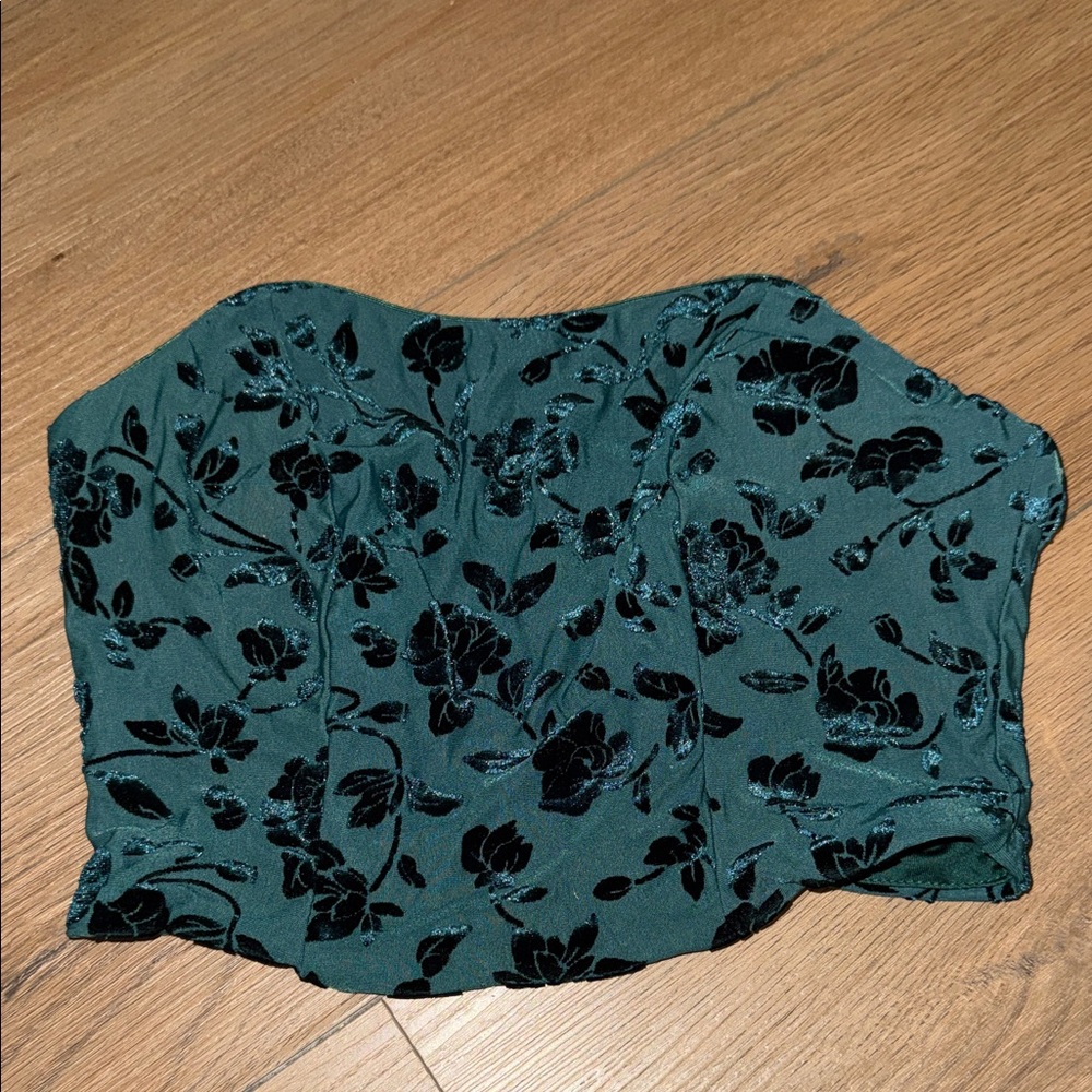 Altar'd State Green and Black Floral Crop Top